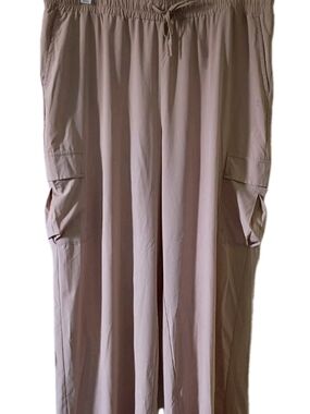 Relaxed Wide-Leg Cargo Pants in Taupe with Drawstring Waist